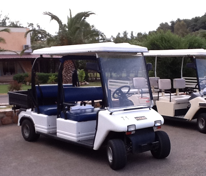 villasimius_golfcart